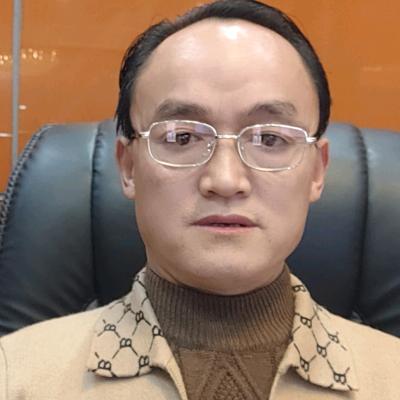 ，李哥