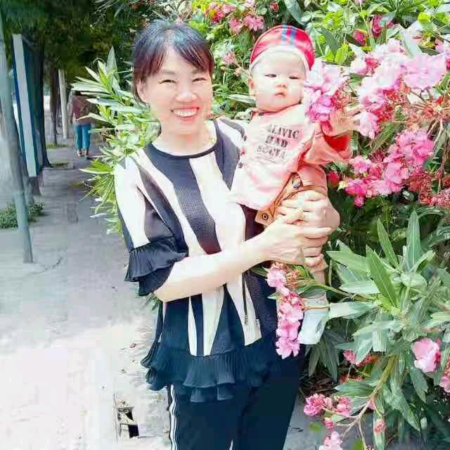春天里，的一朵梅花🌸