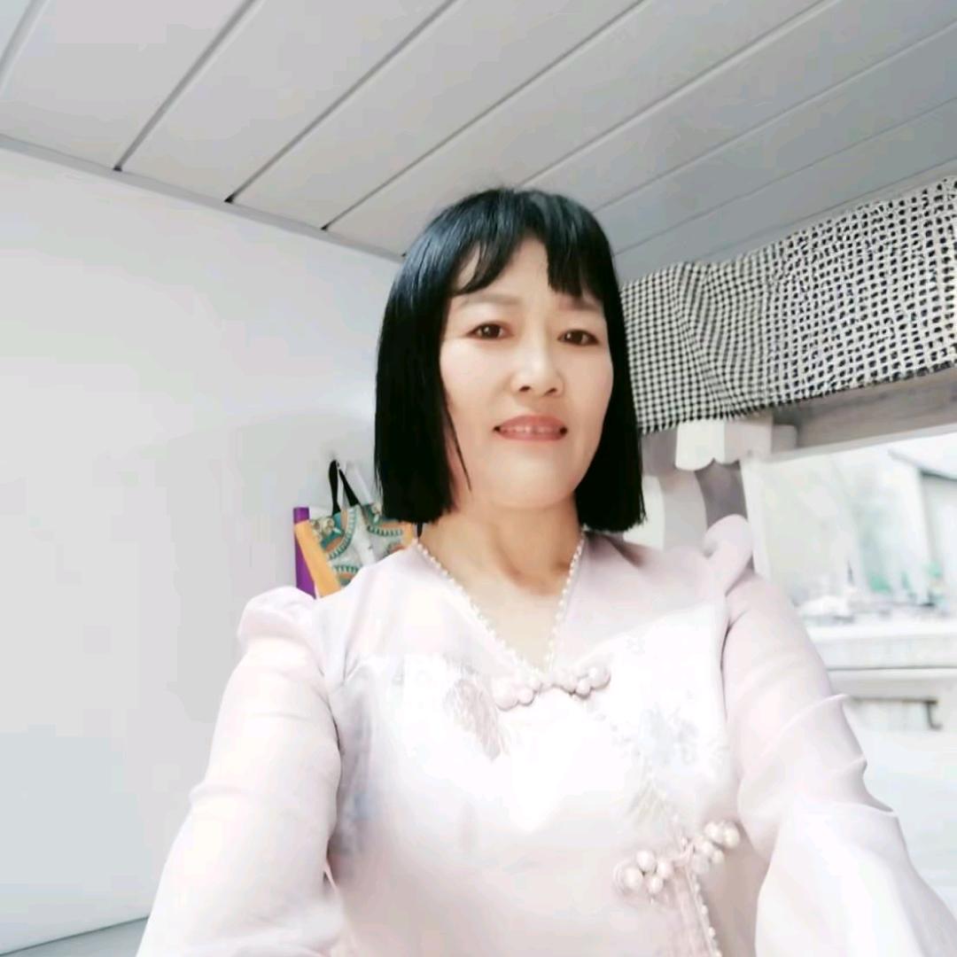万姐