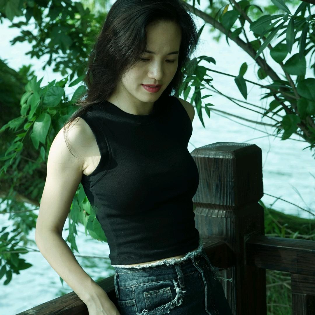 园景水泥仿木护栏