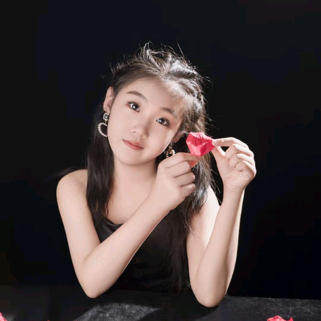 魚苗爱吃鱼🐠