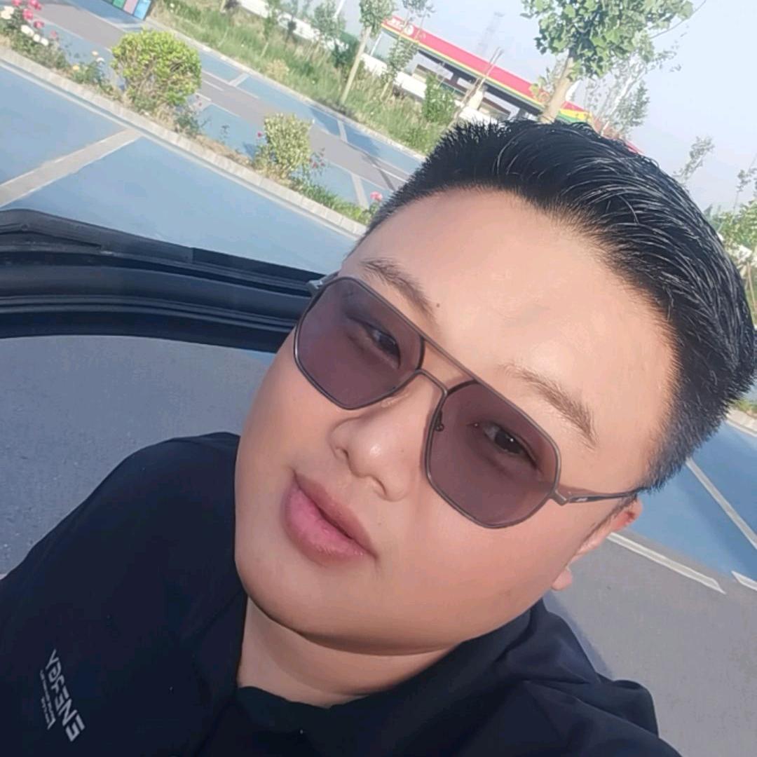 富皇公司（乔龙飞）