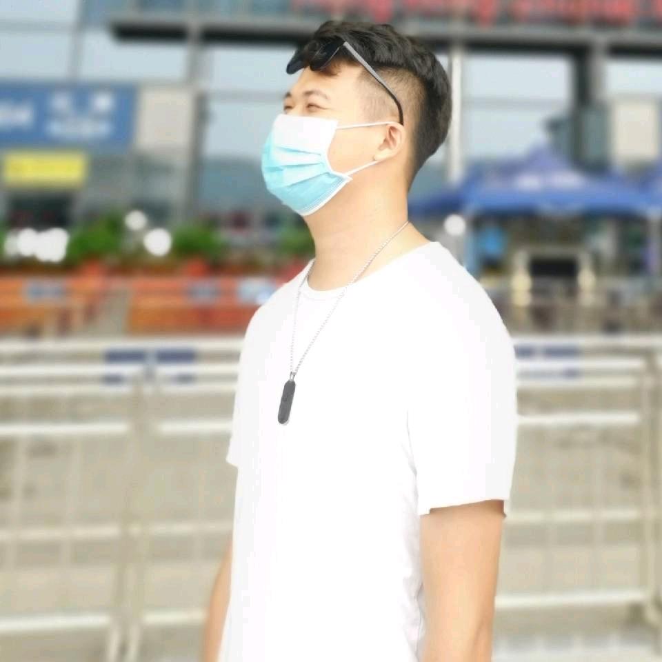 阿秋出车