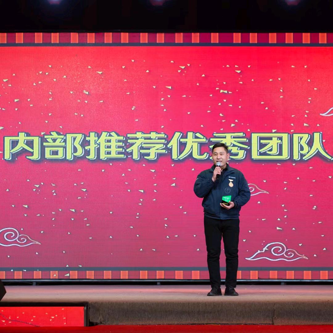 郑州富士康招募官～大兵