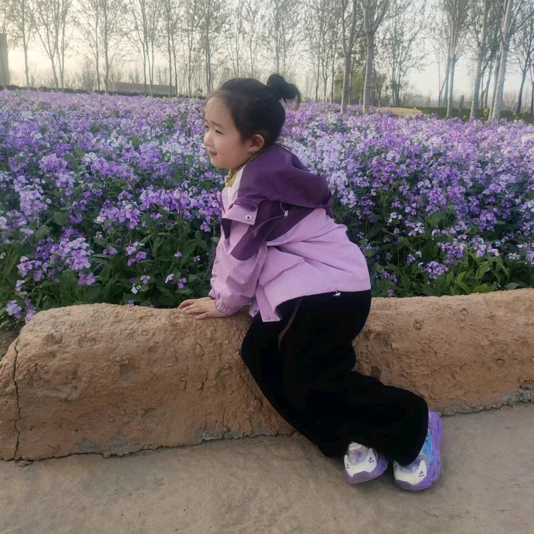 《静若繁花》