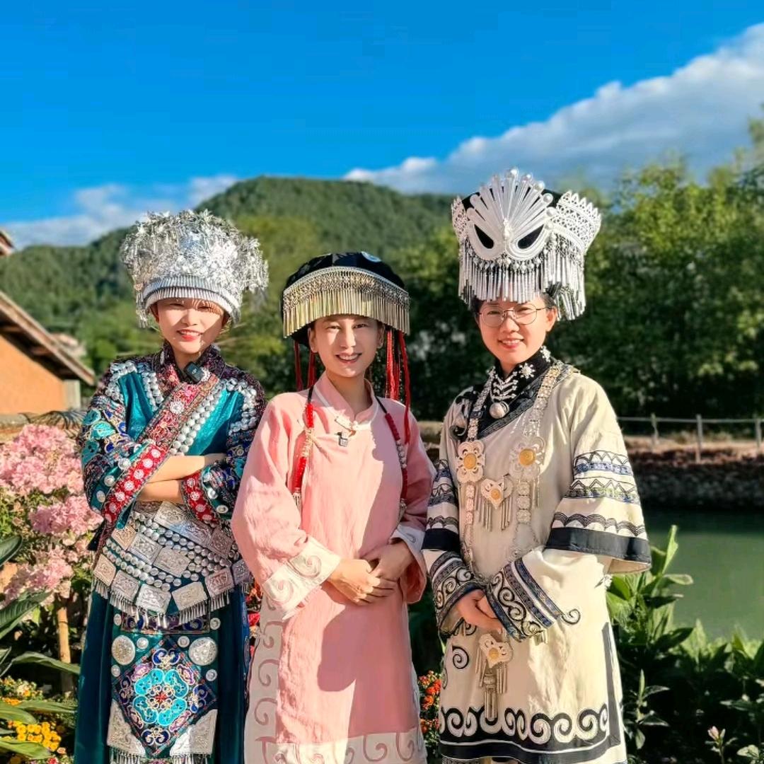 小凤一家的快乐生活