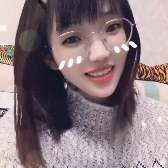 漠漠