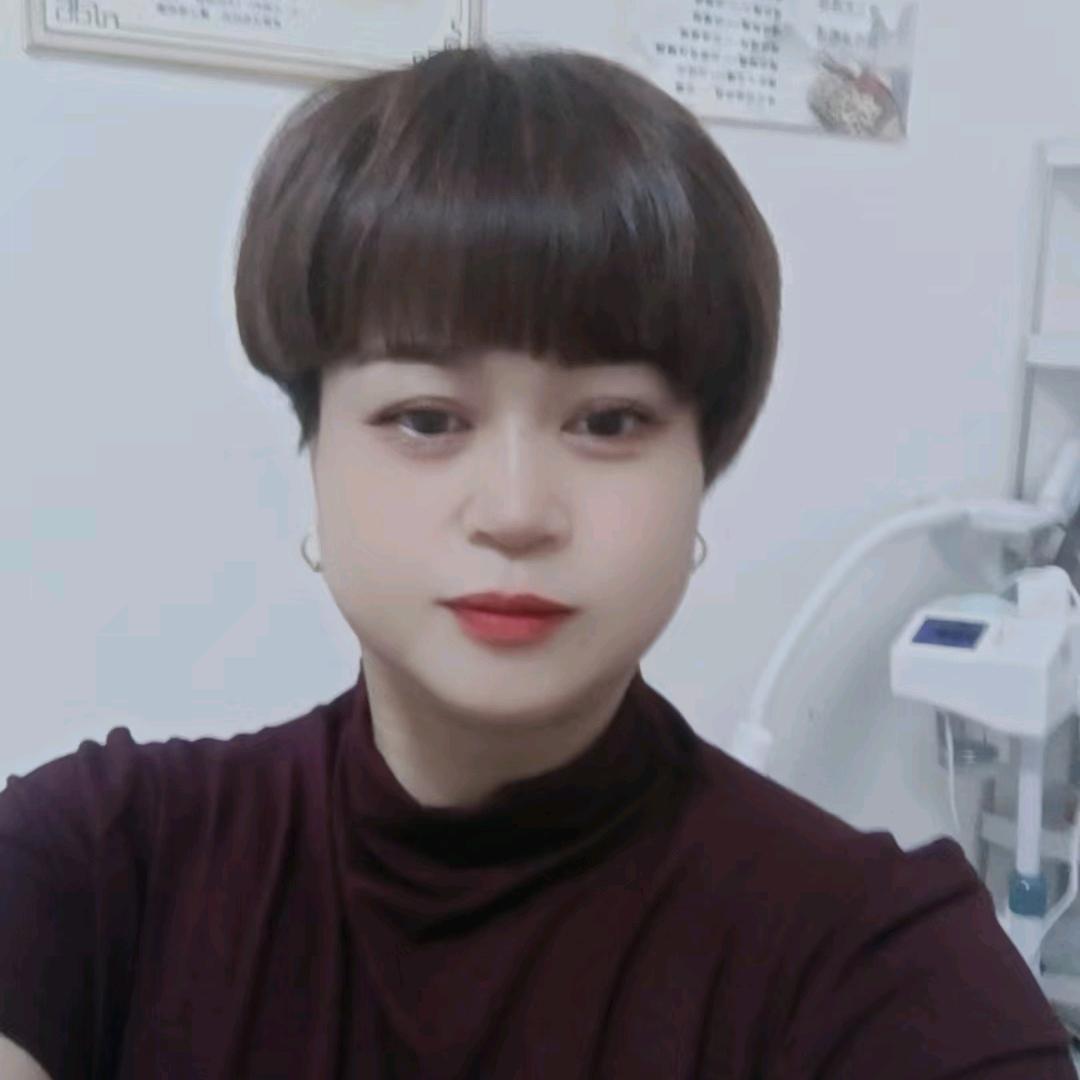 仼刘英