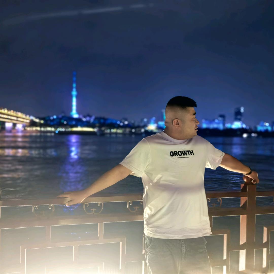 山水有相逢。