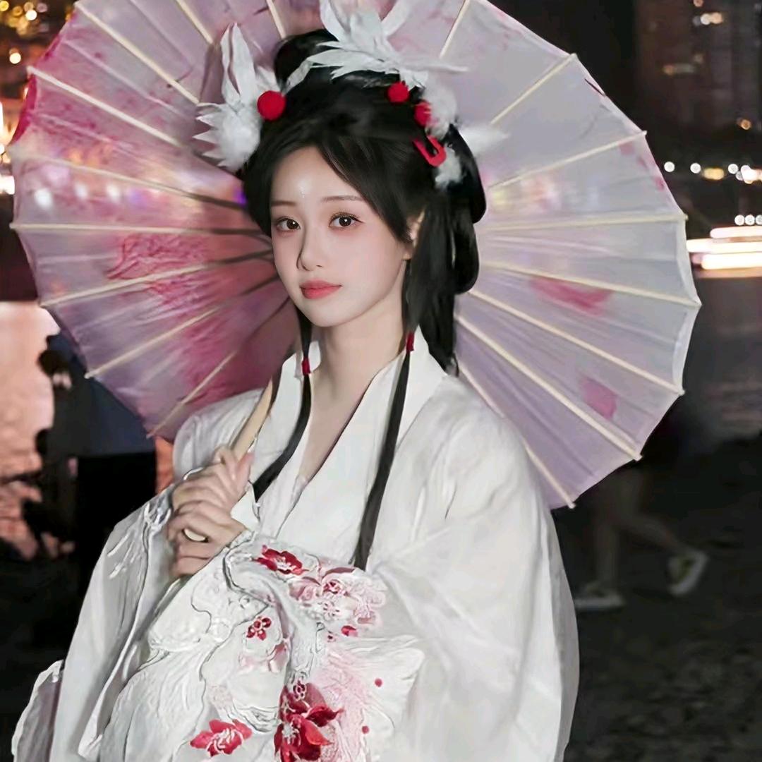 顾芸汐