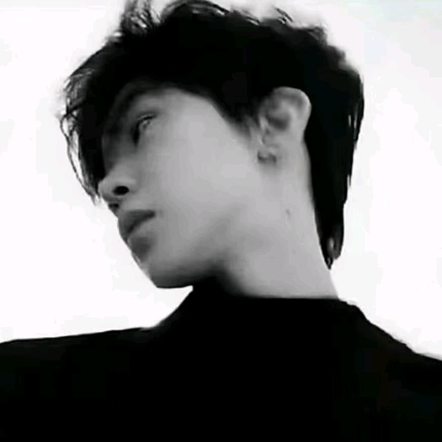 ￴￴￴ ￴￴   ￴ ￴ ￴￴￴