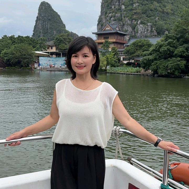 幸福锦鲤周虹宏