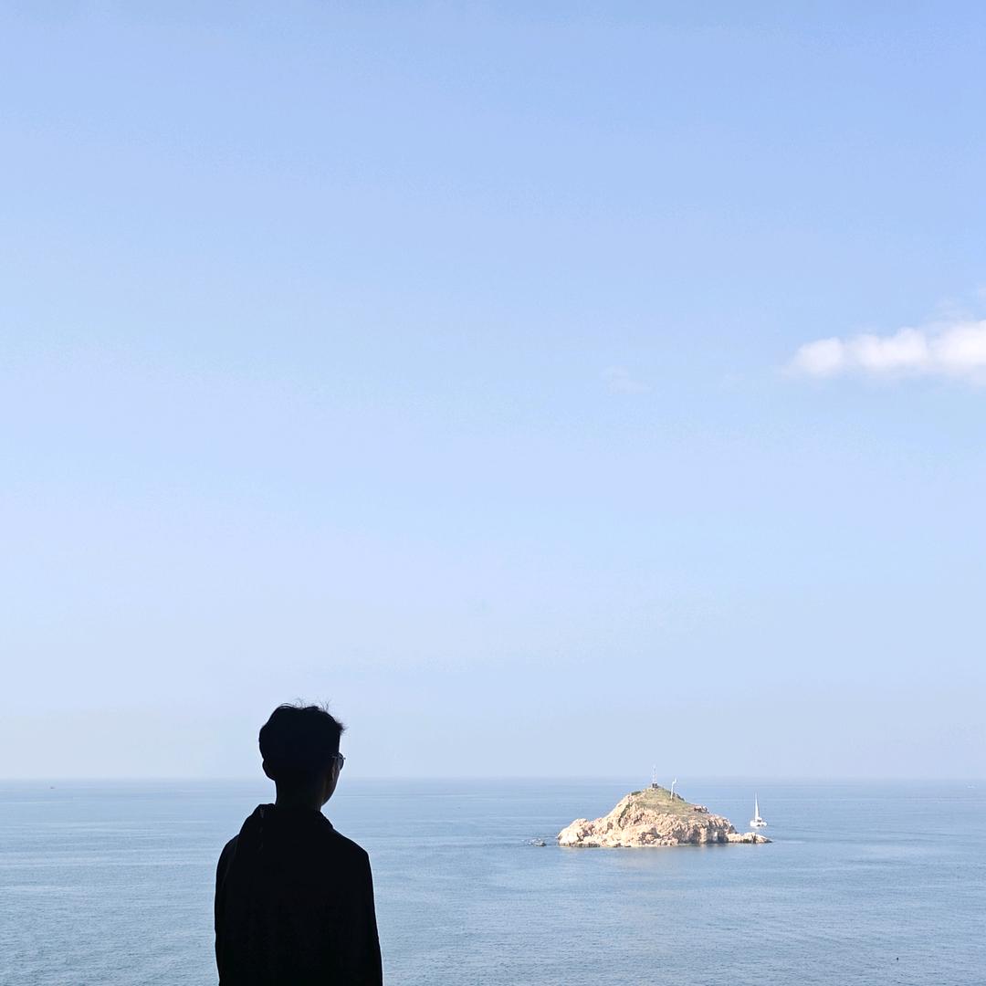 彳亍的呢