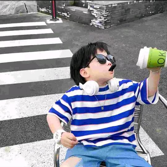 丨亻
