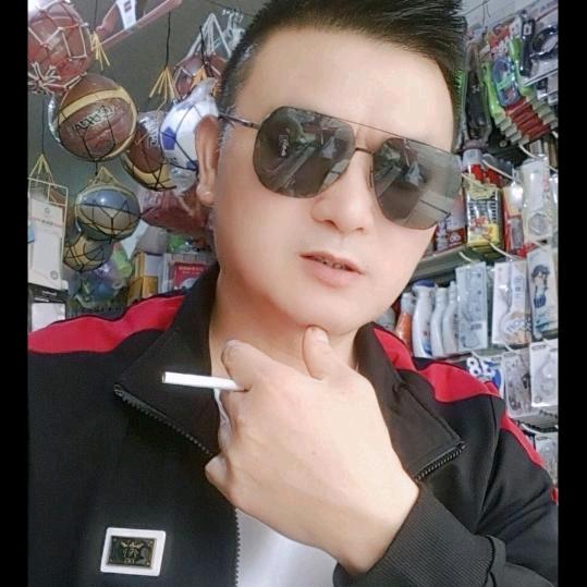 陈江渝