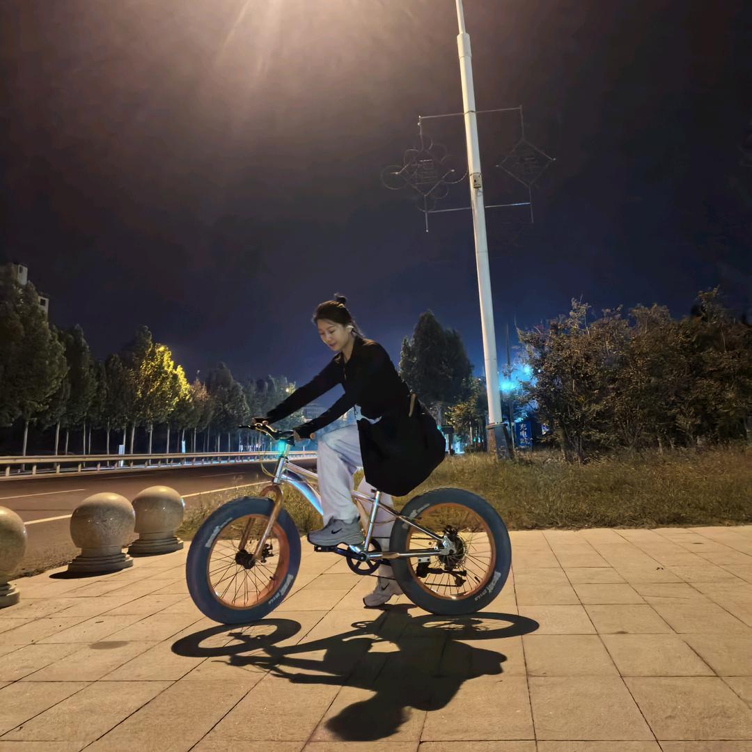 @小太阳😚