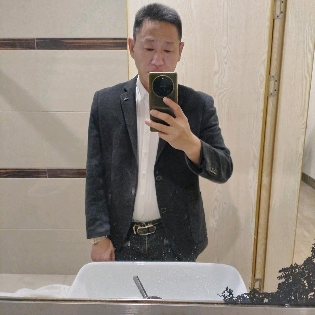 宏一装饰