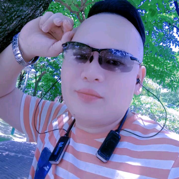 爱的世界只有你