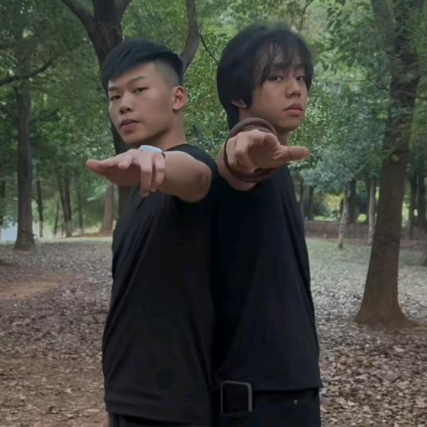 马嘉祺超绝绕背闪