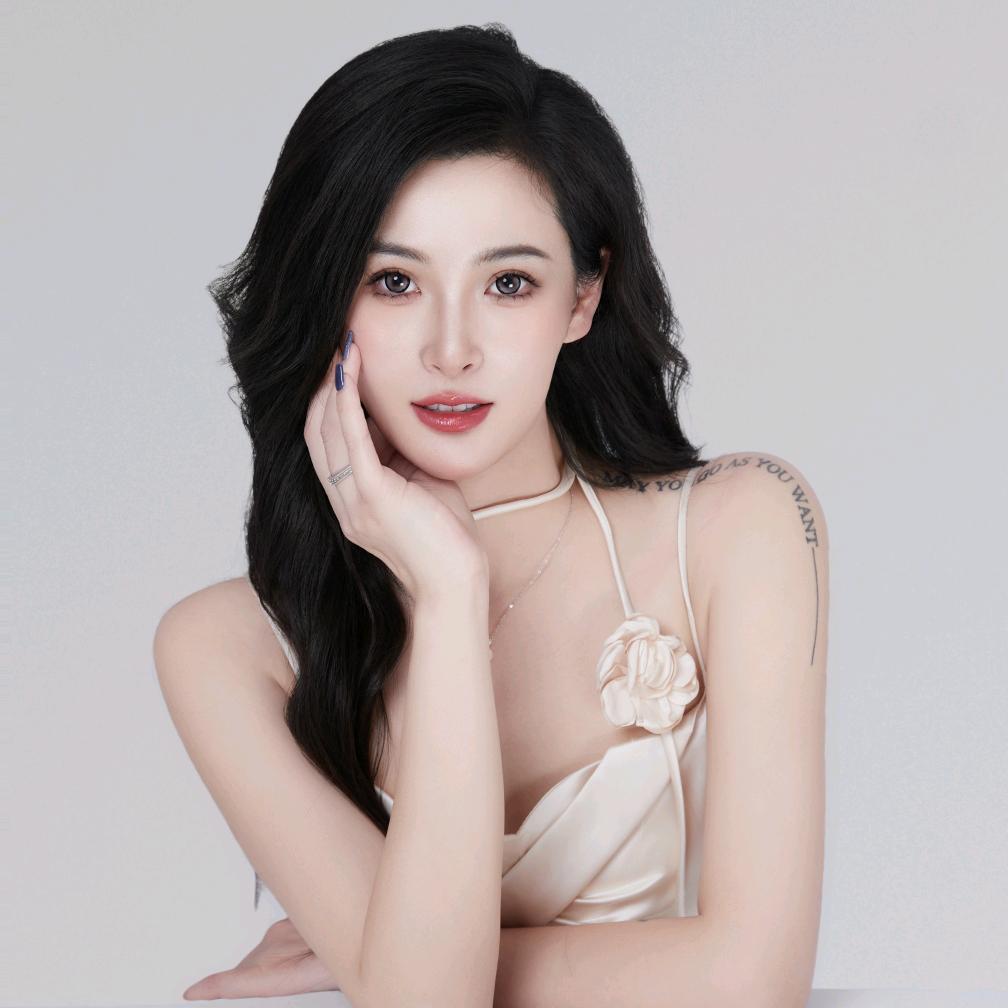 荣皓厂二代佳欣