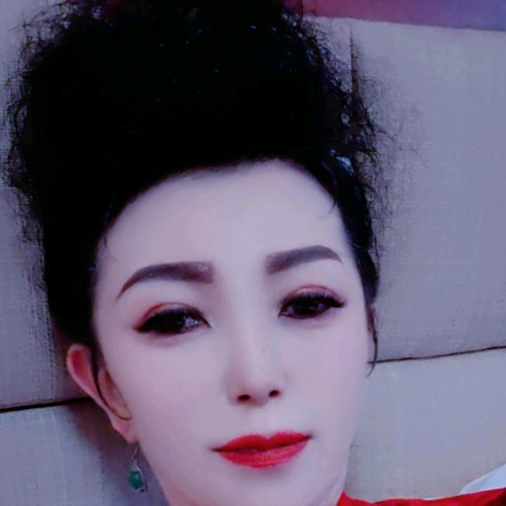 甄亚彬开启新的生活