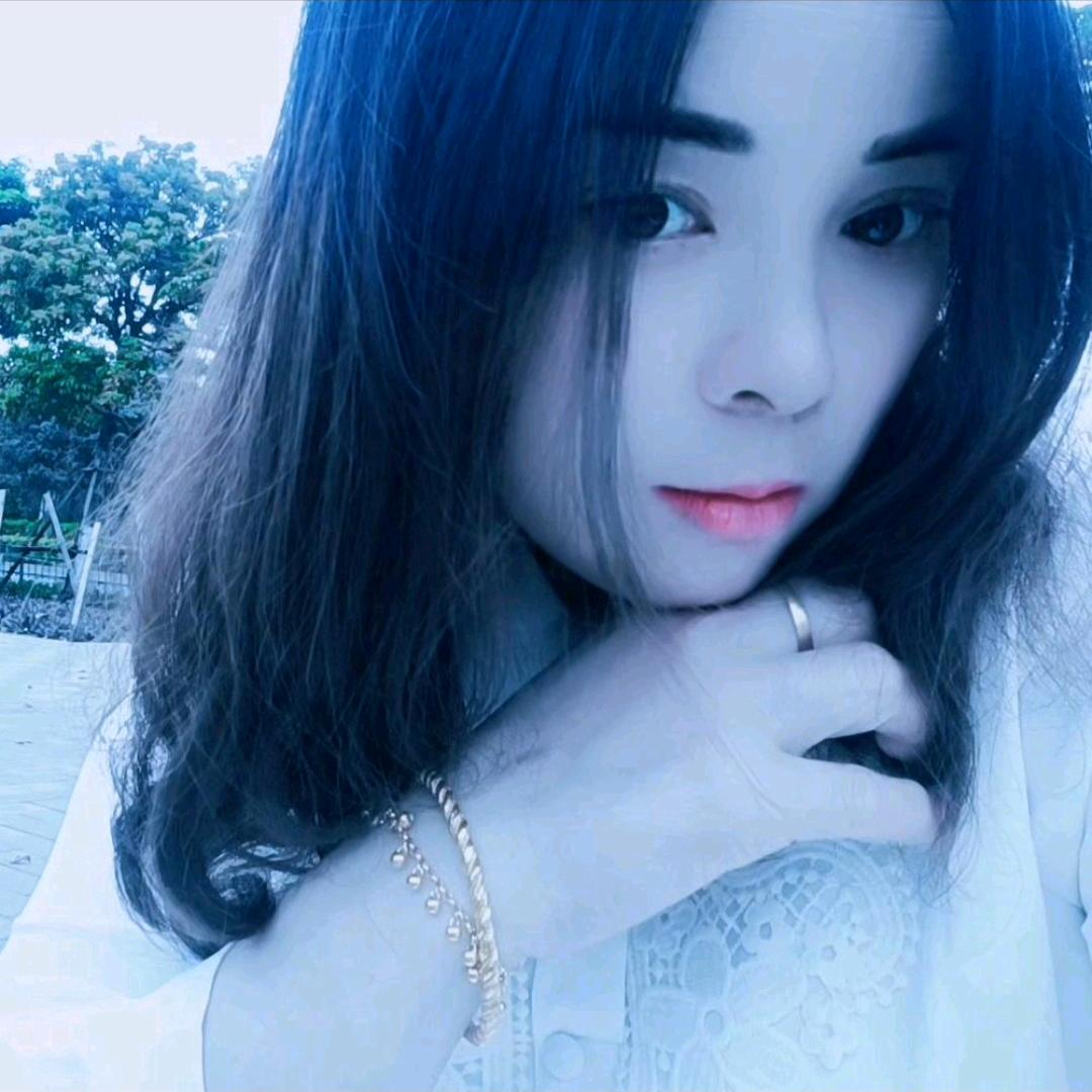 知足常乐(梅子)
