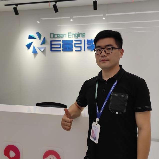 互联网老兵小杨哥