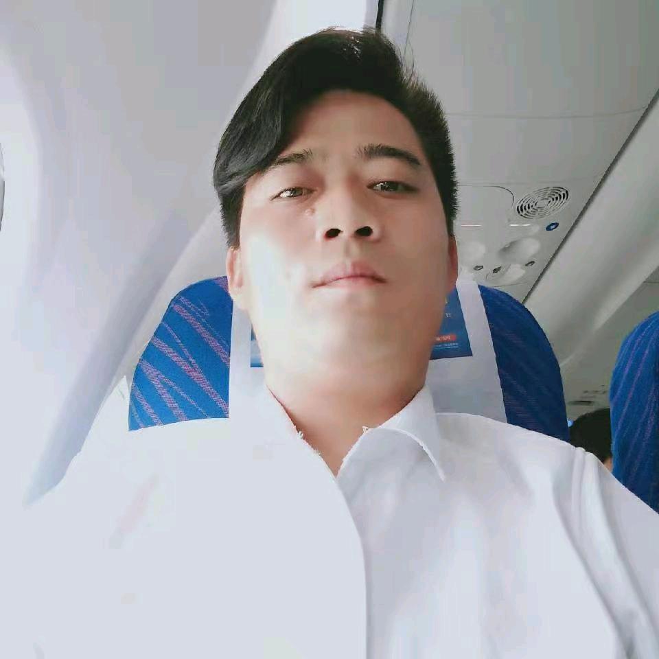 单身男人，专业唢呐二胡