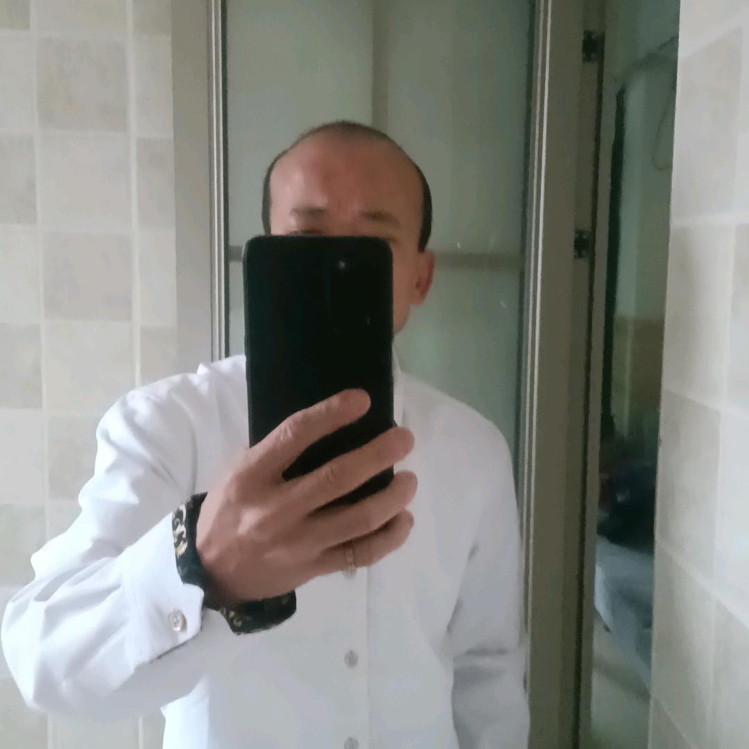 亚斌