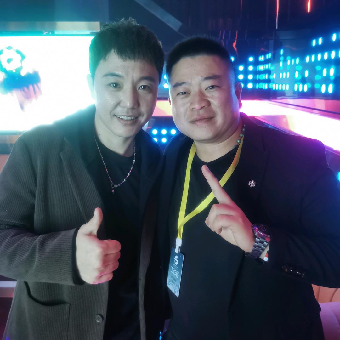 《大鹿邑1898酒吧KTV》