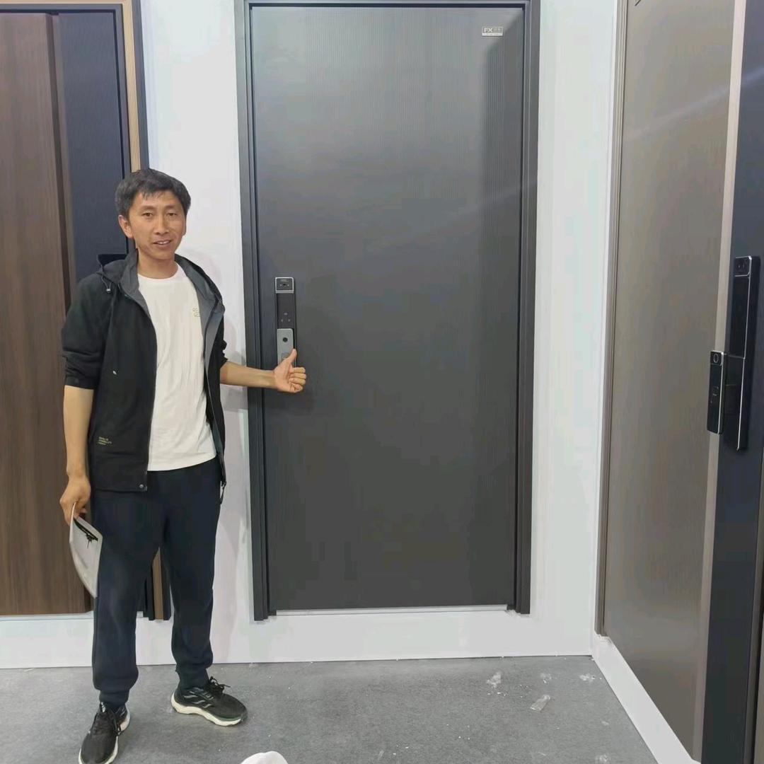 防盗门，防火门专业安装。
