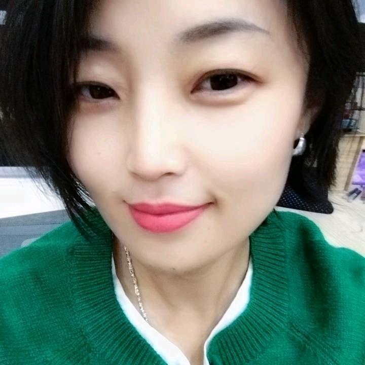 リ—ナ 人生如逆旅，我亦是行人