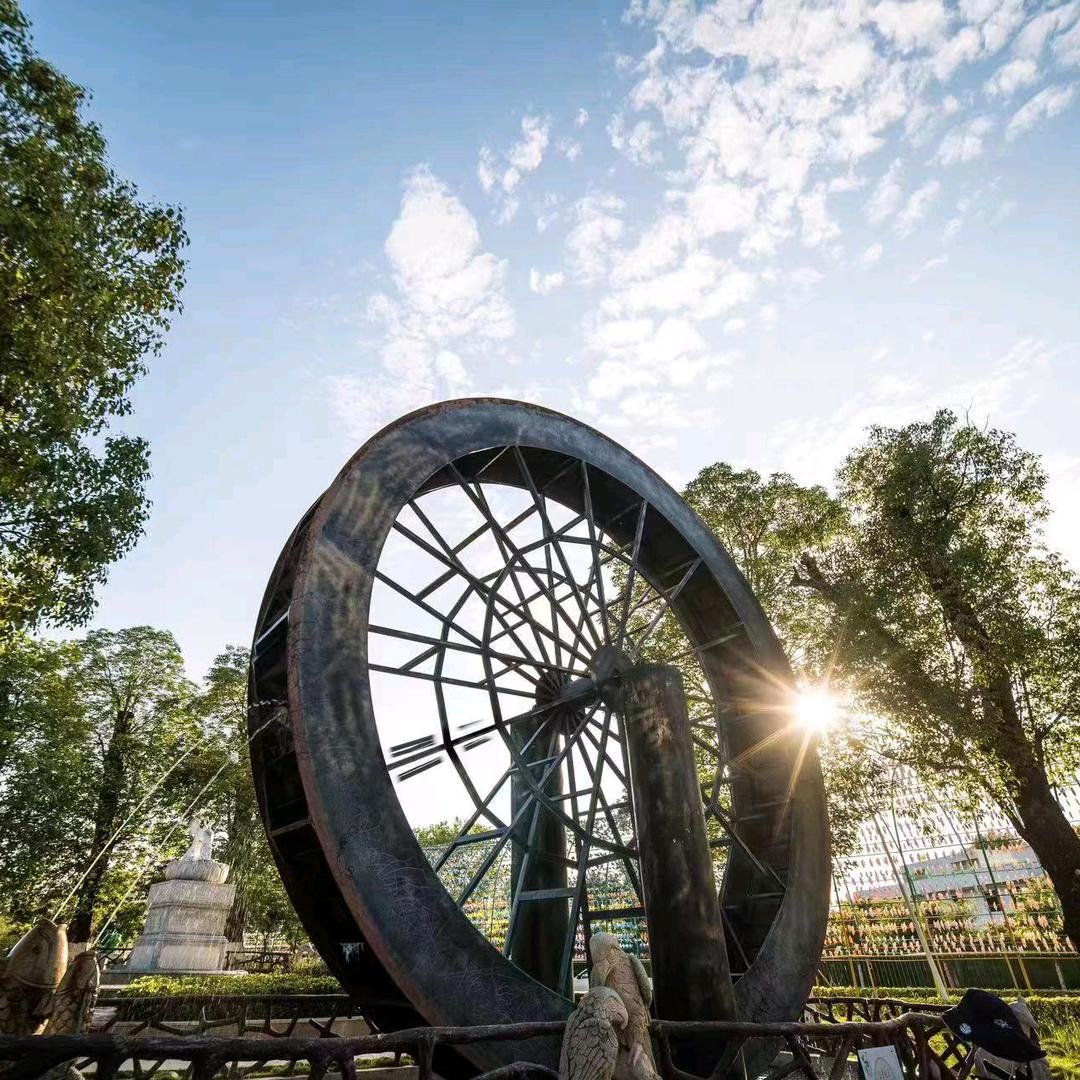 东江畔最靓的仔