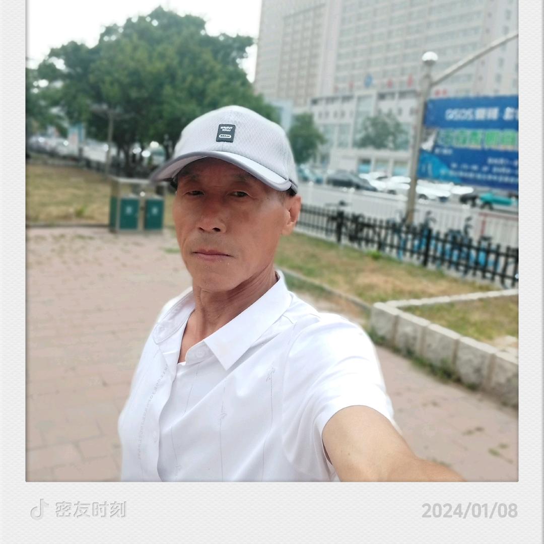 “林大”