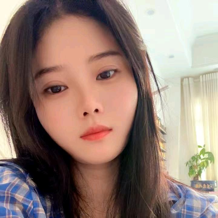 月月🌸