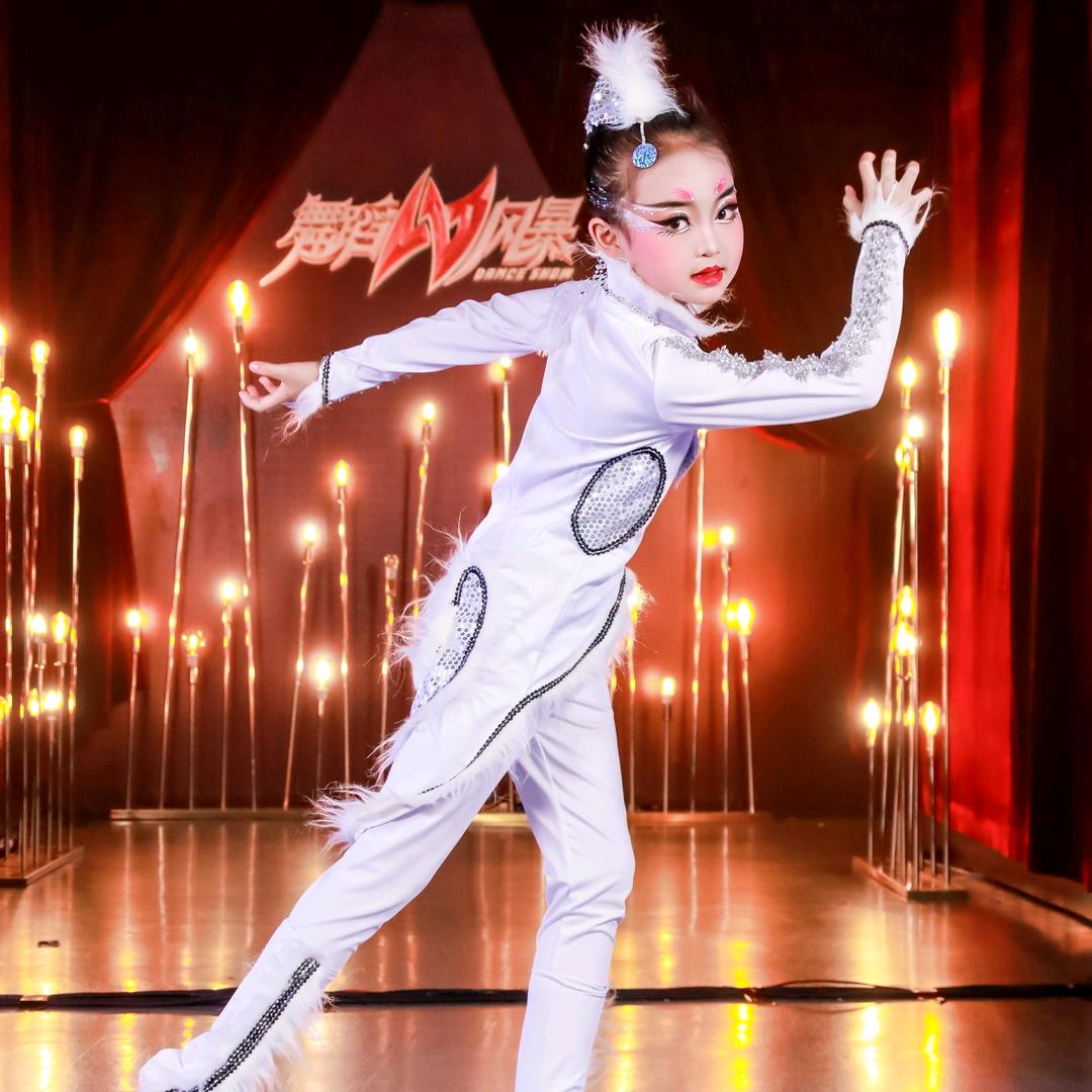 (金英园)脚踏实地