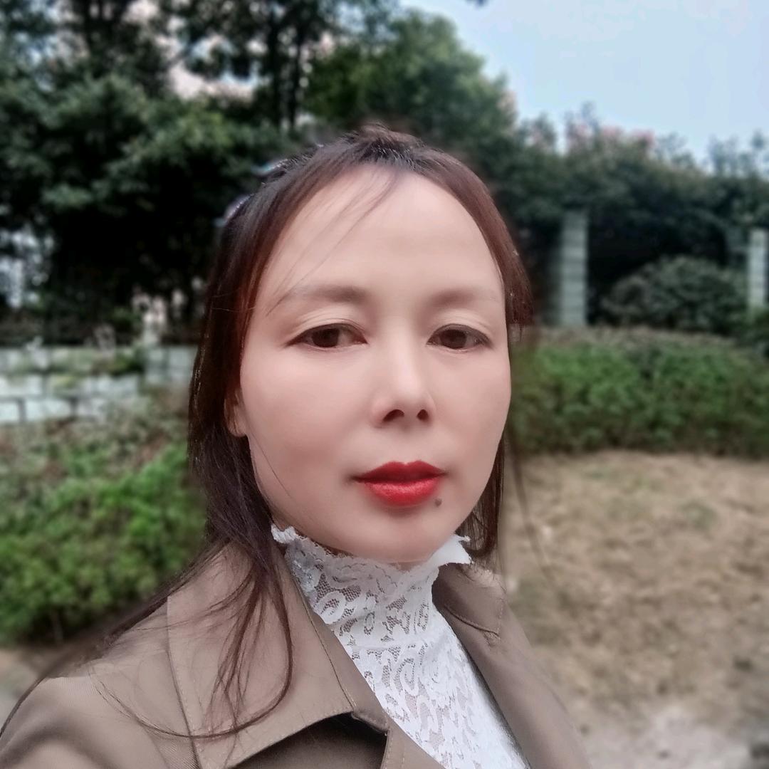 做自己的女王。