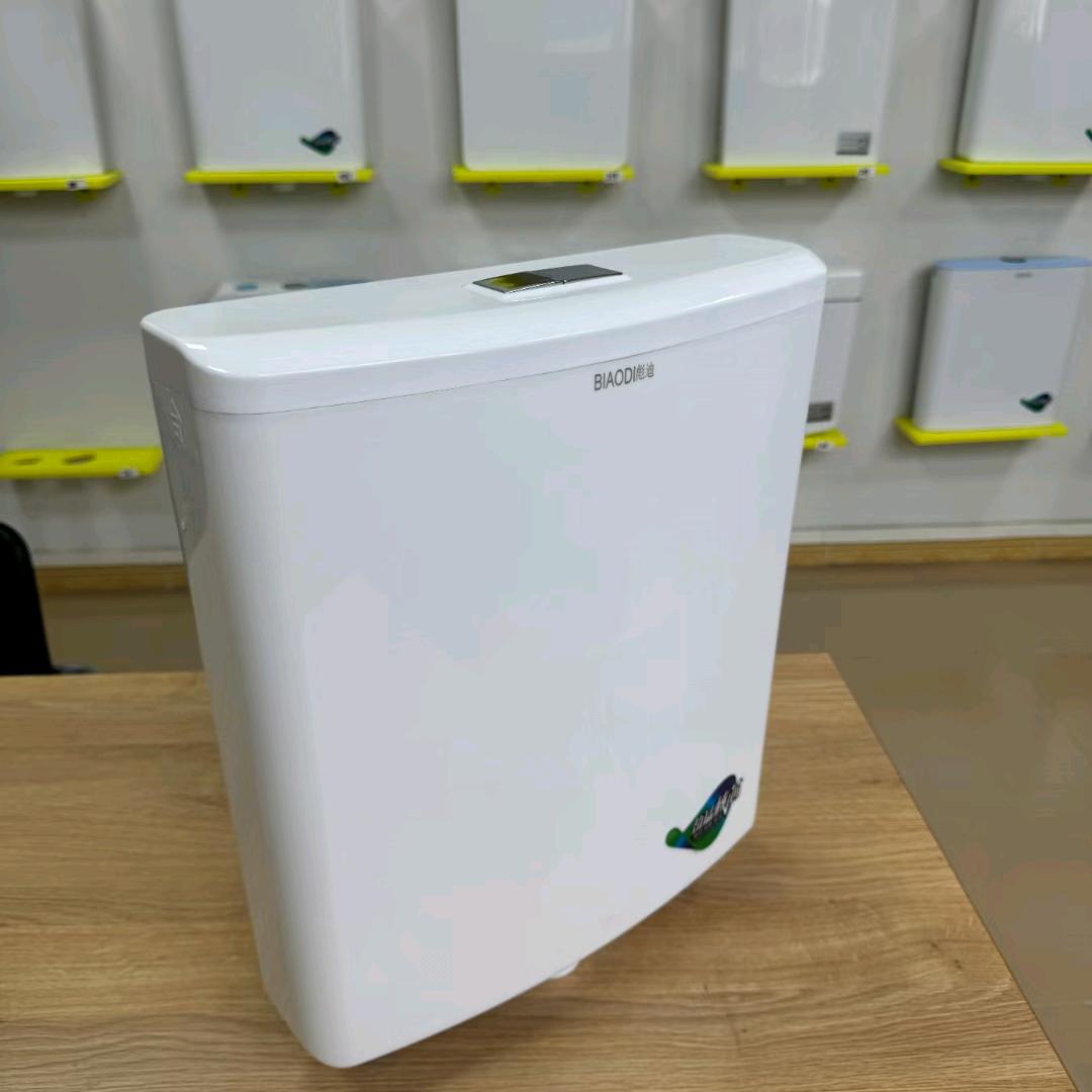 中山市珈尔水箱厂-阿杰