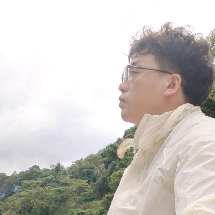(ꐦÒ‸Ó)