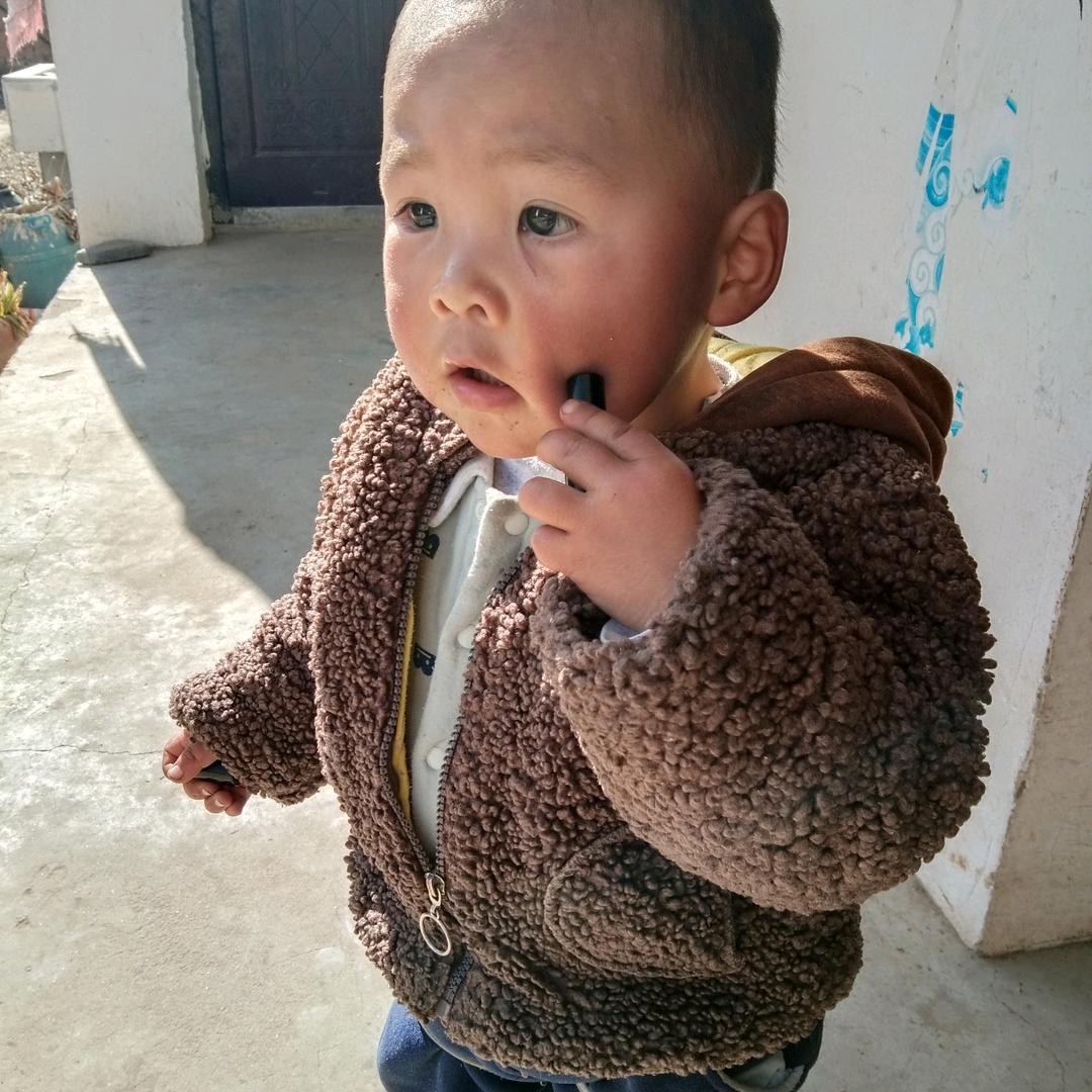 周明星