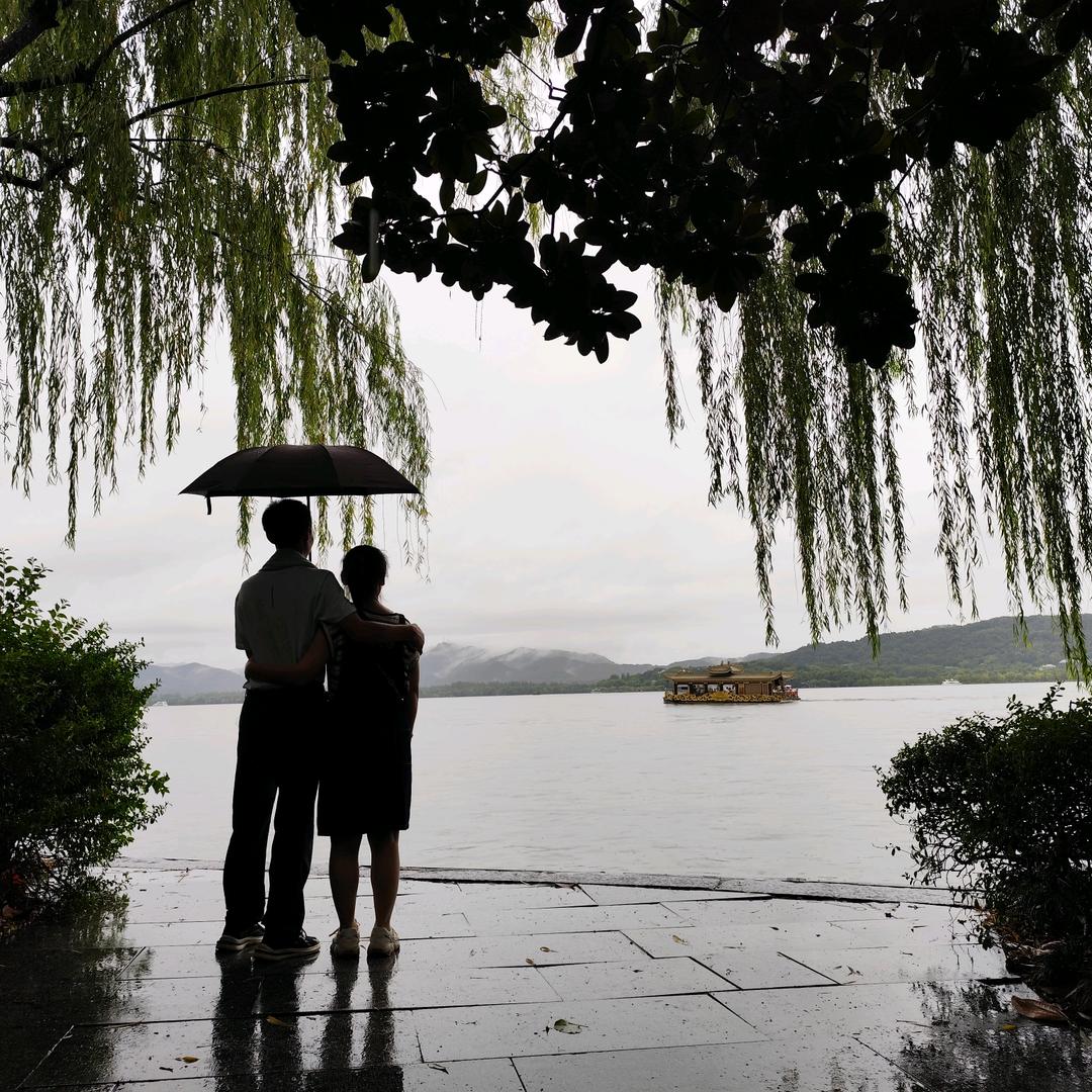 开心即幸福冯姐