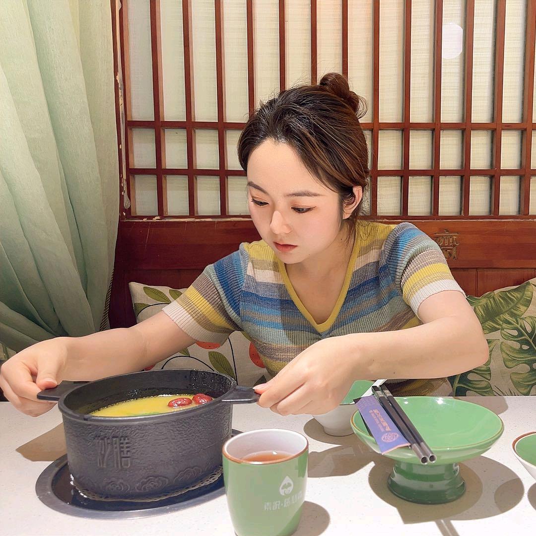 不是你的小迷妹💫头像