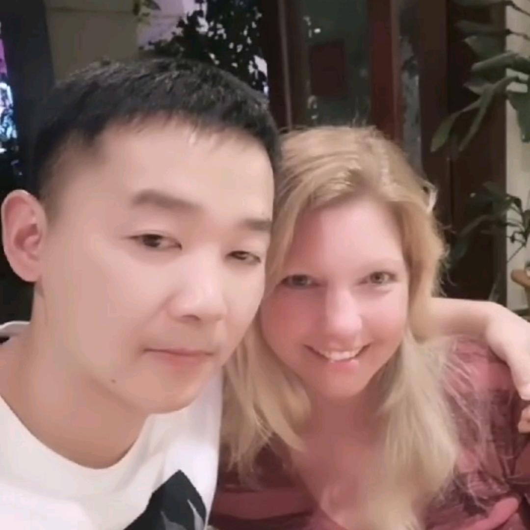 小尤哥