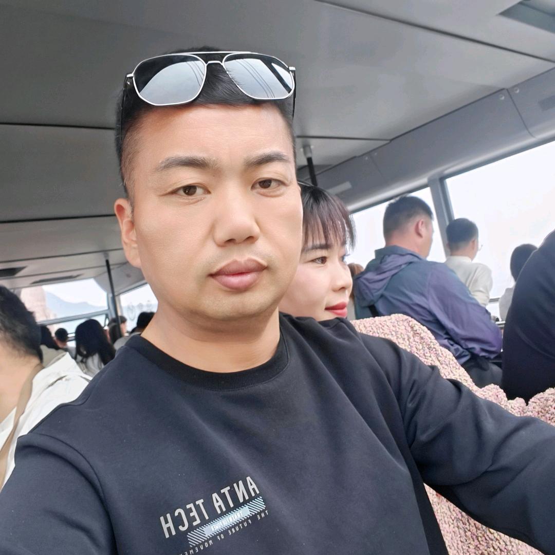 一个大暖瓶