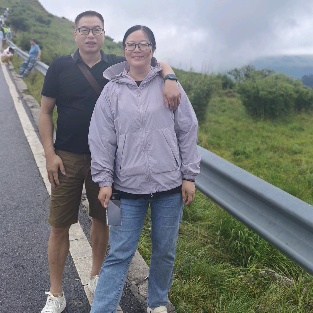 交通路18号，高山云雾茶。