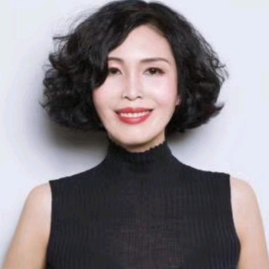 王春华.