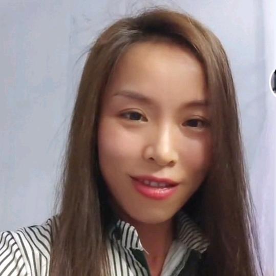 陆依萍