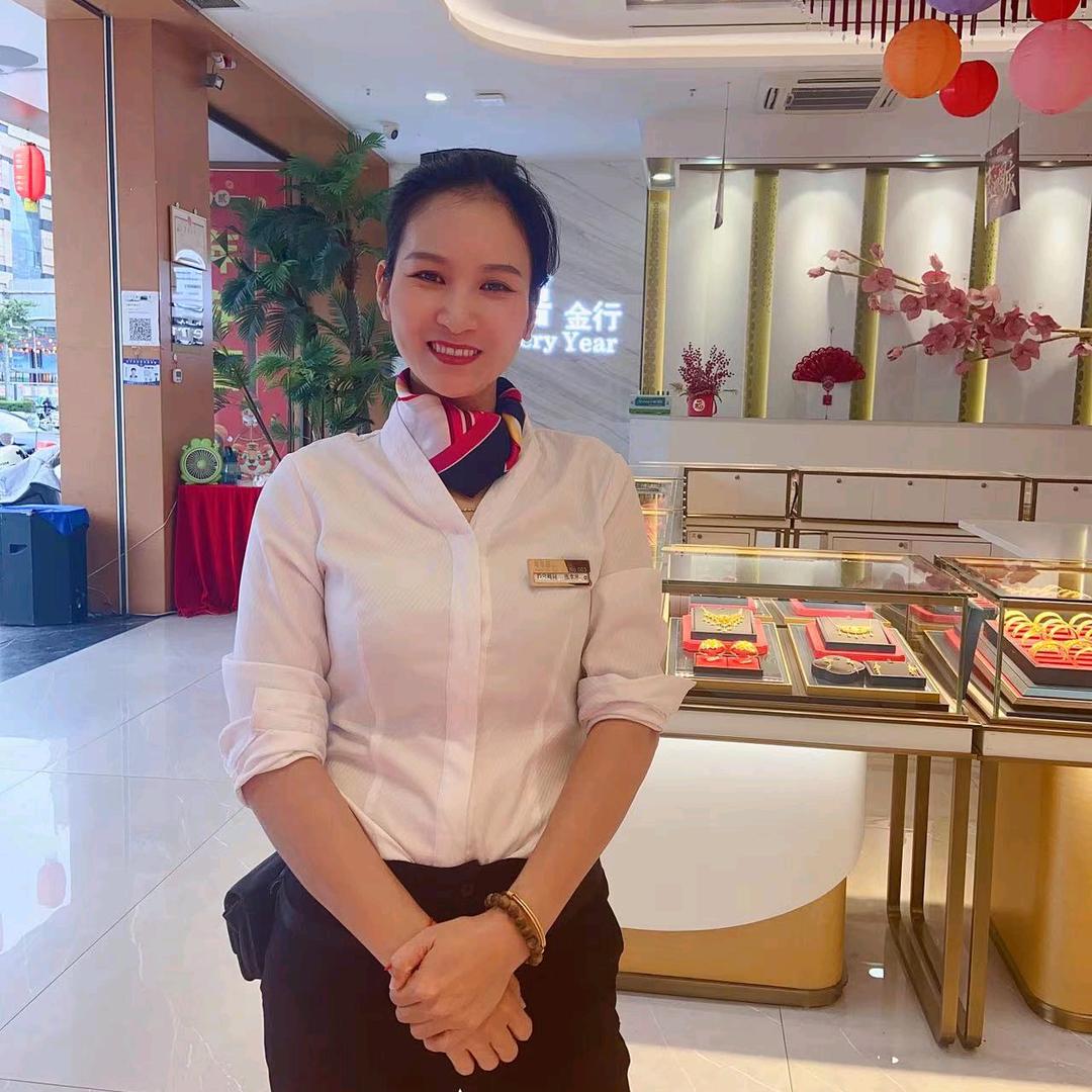 年年喜推荐官   皮皮姐