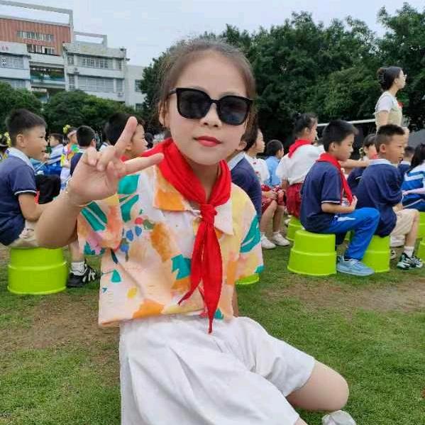 可爱的小语萍