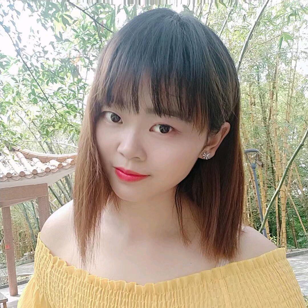 萱萱吖超爱吃